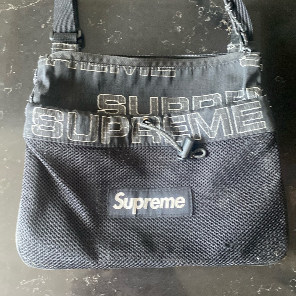 Supreme bag sling